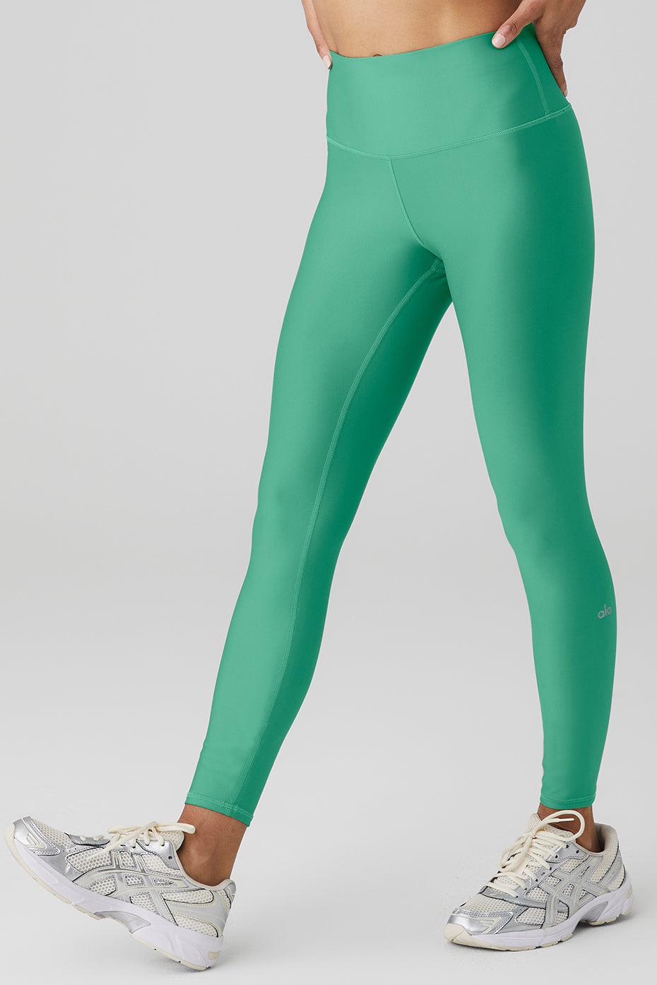 7/8 High-Waist Airlift Legging - Lettuce — photo 3