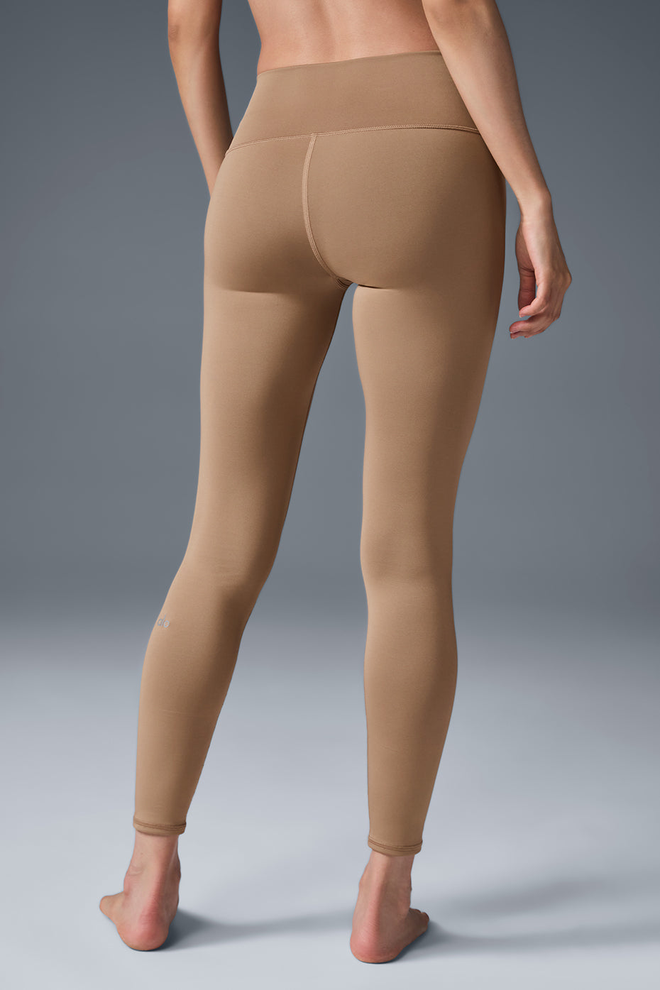7/8 High-Waist Airlift Legging - Toasted Almond — photo 2