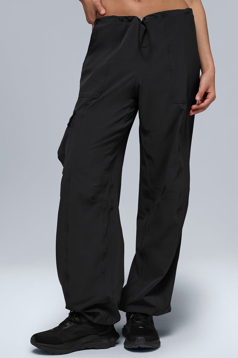 Low Rise Megastar Cargo Pant - Black — photo 1