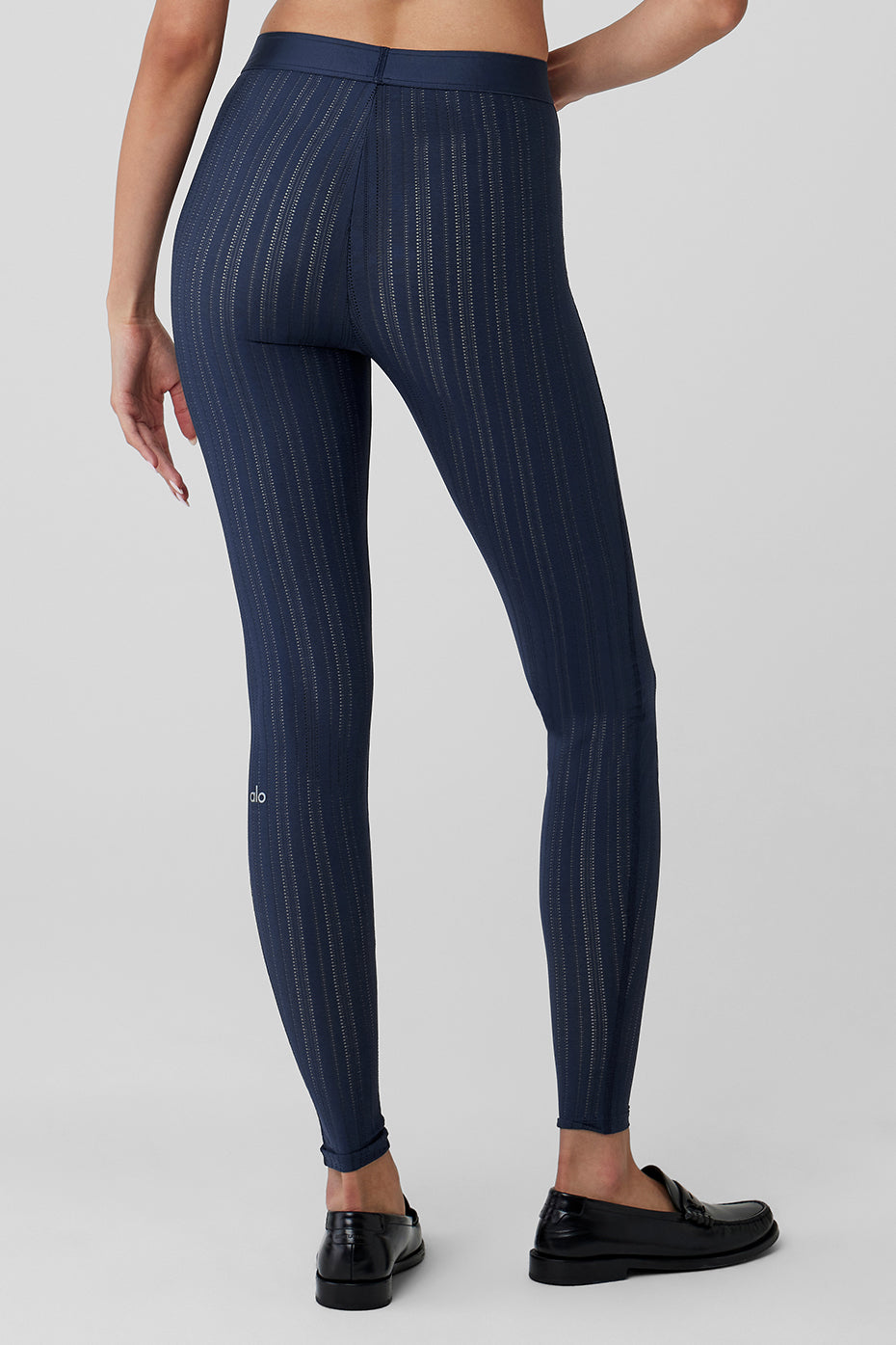 High-Waist Euphoria Legging - Navy — photo 2
