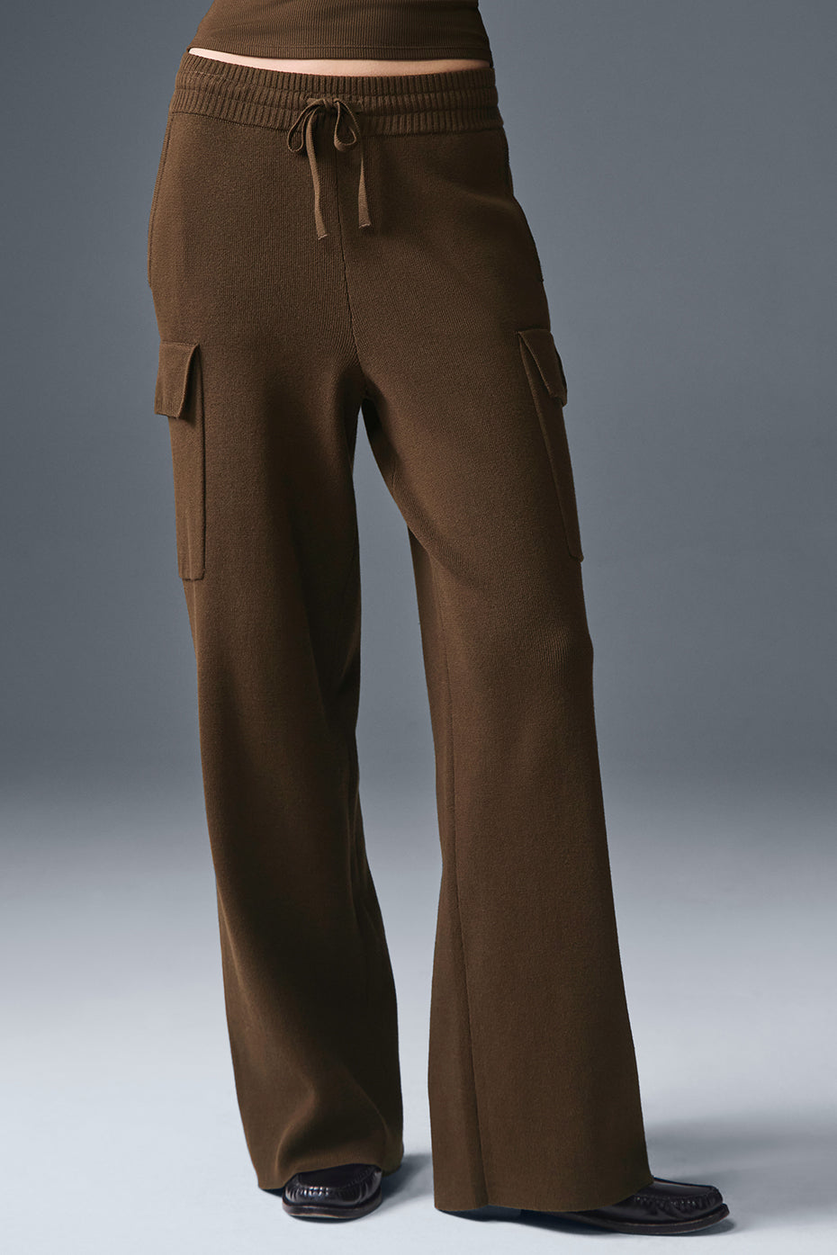Scholar Knit High-Waist Cargo Pant - Espresso — photo 1