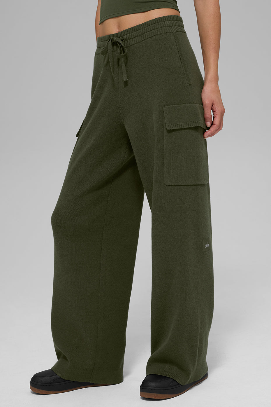 Scholar Knit High-Waist Cargo Pant - Green Olive — photo 1