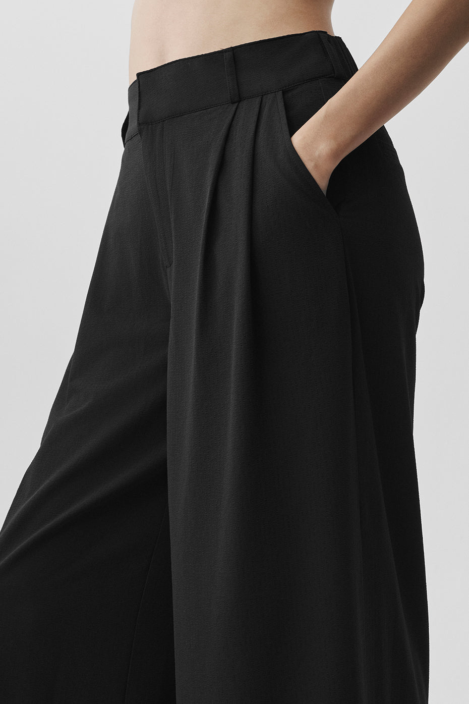 High-Waist Dreamscape Trouser (Regular) - Black — photo 3