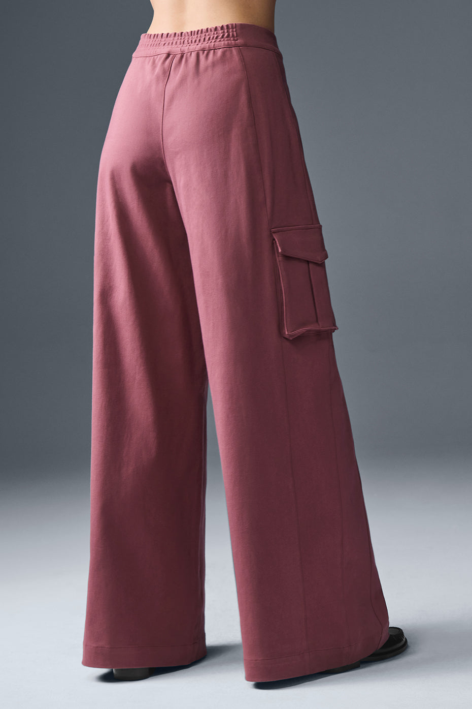 Show Off Cargo Wide Leg Trouser (Regular) - Burgundy Truffle — photo 4