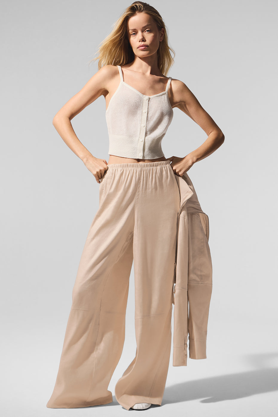 Linen Getaway Cargo Wide Leg Pant - Macadamia — photo 5