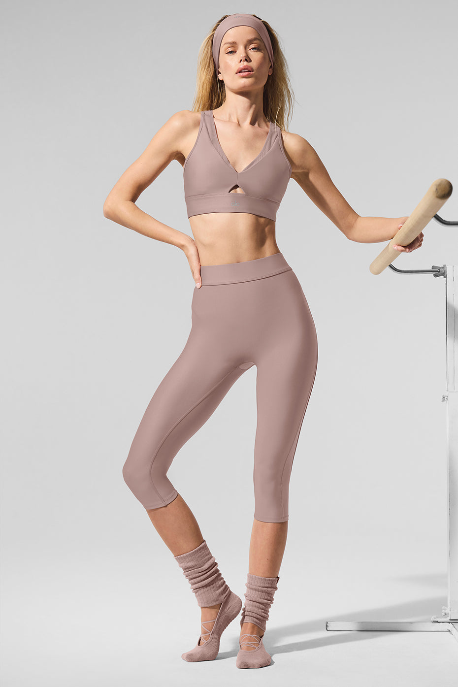 Airlift Mesh High-Waist Just Right Capri - Taupe — photo 5
