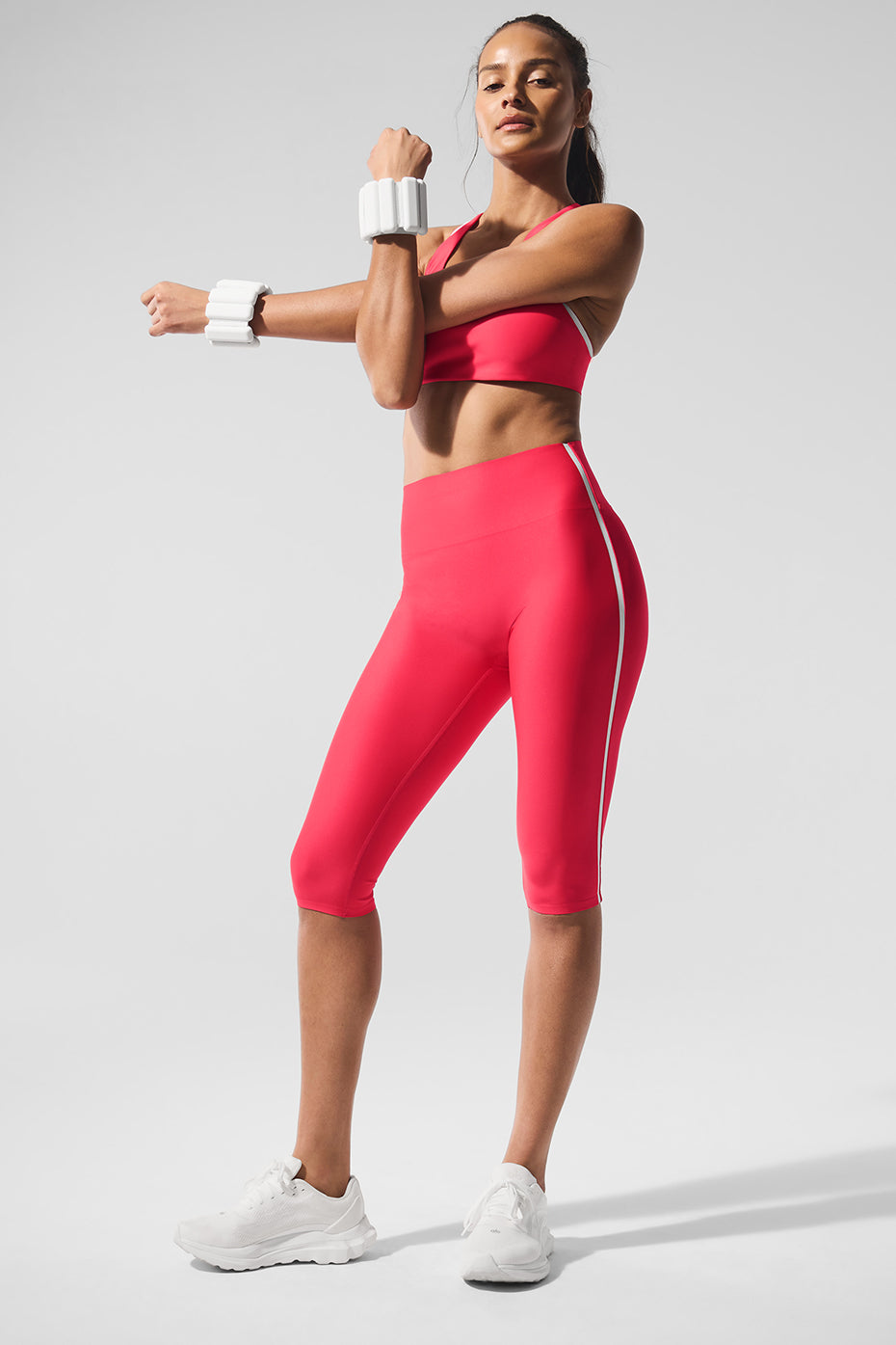 Airlift High-Waist Super Sleek Contrast Capri - Candy Red/White — photo 5
