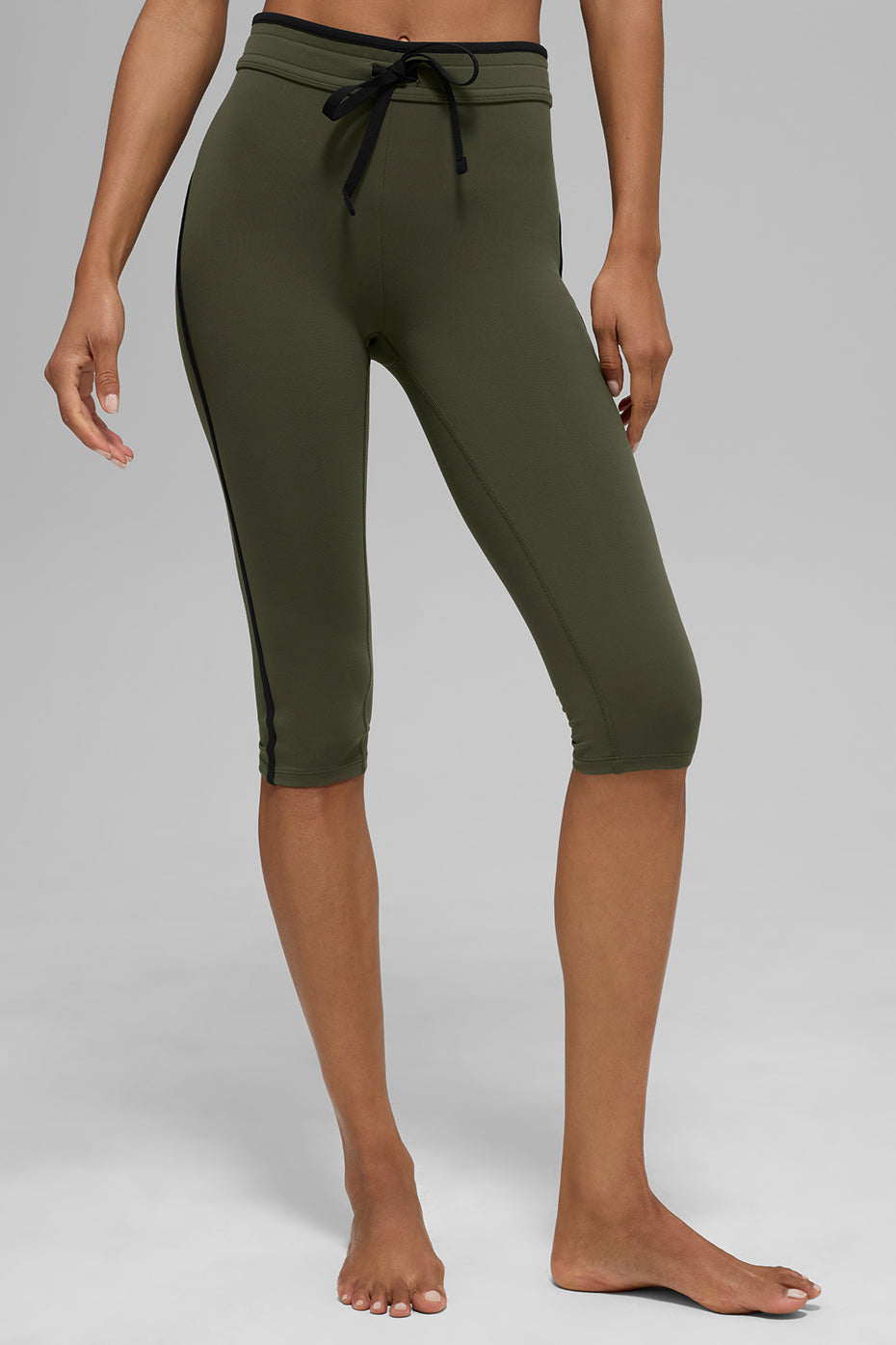 Airbrush High-Waist Race Pace Capri - Green Olive/Black — photo 1