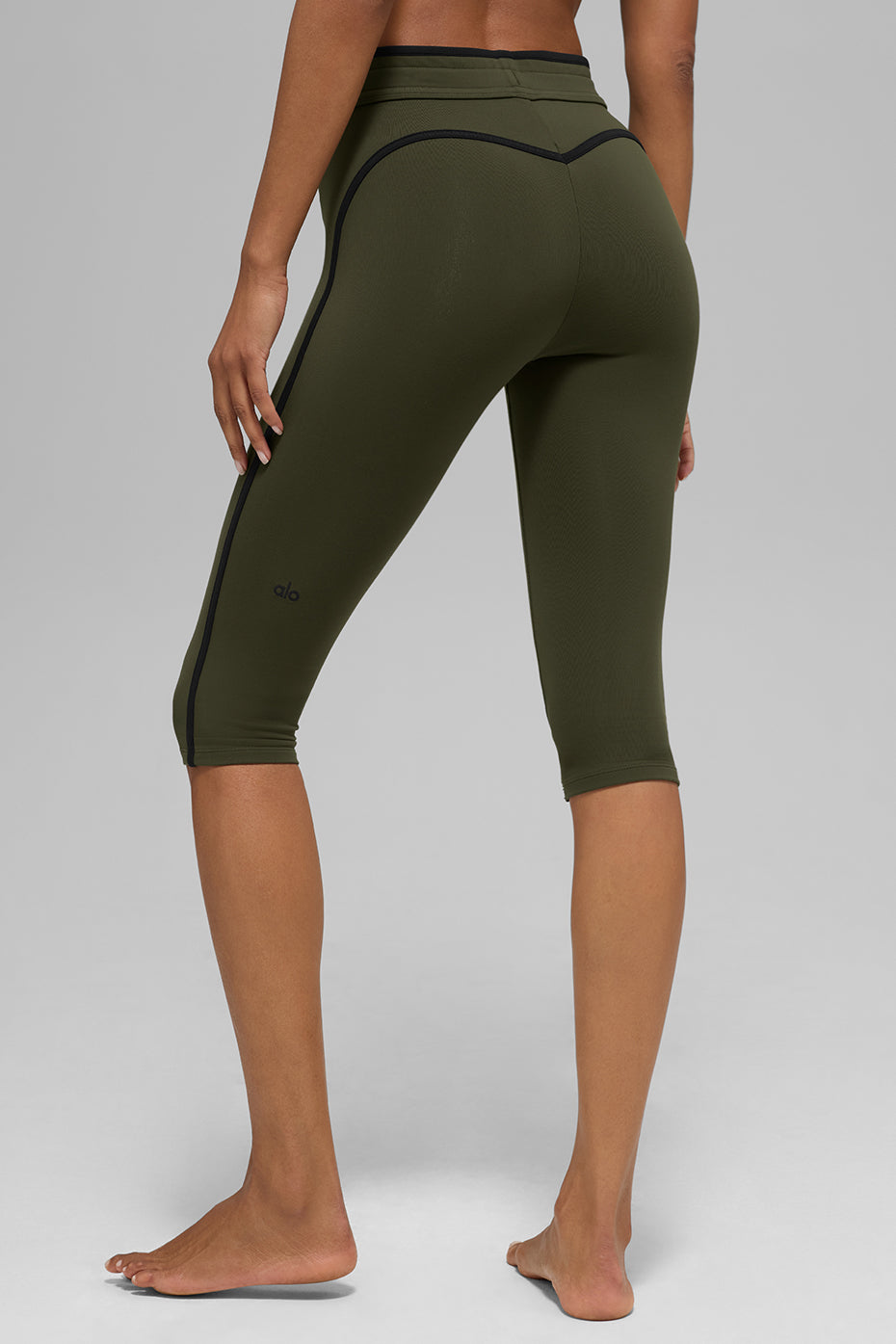 Airbrush High-Waist Race Pace Capri - Green Olive/Black — photo 3