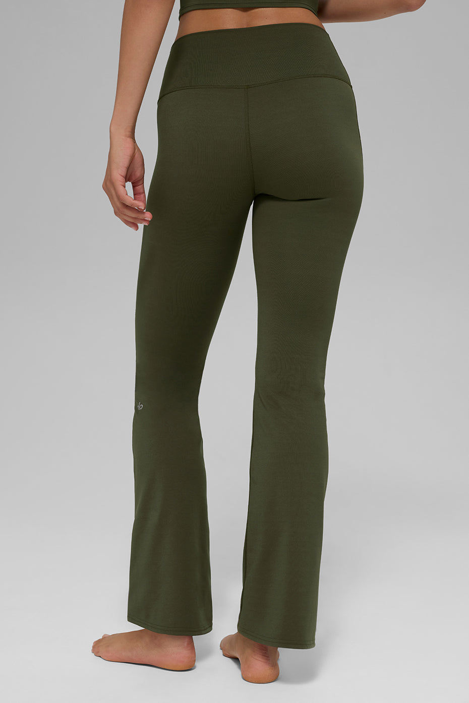 ALO Softsculpt High-Waist 7/8 Bootcut Legging - Green Olive — photo 2