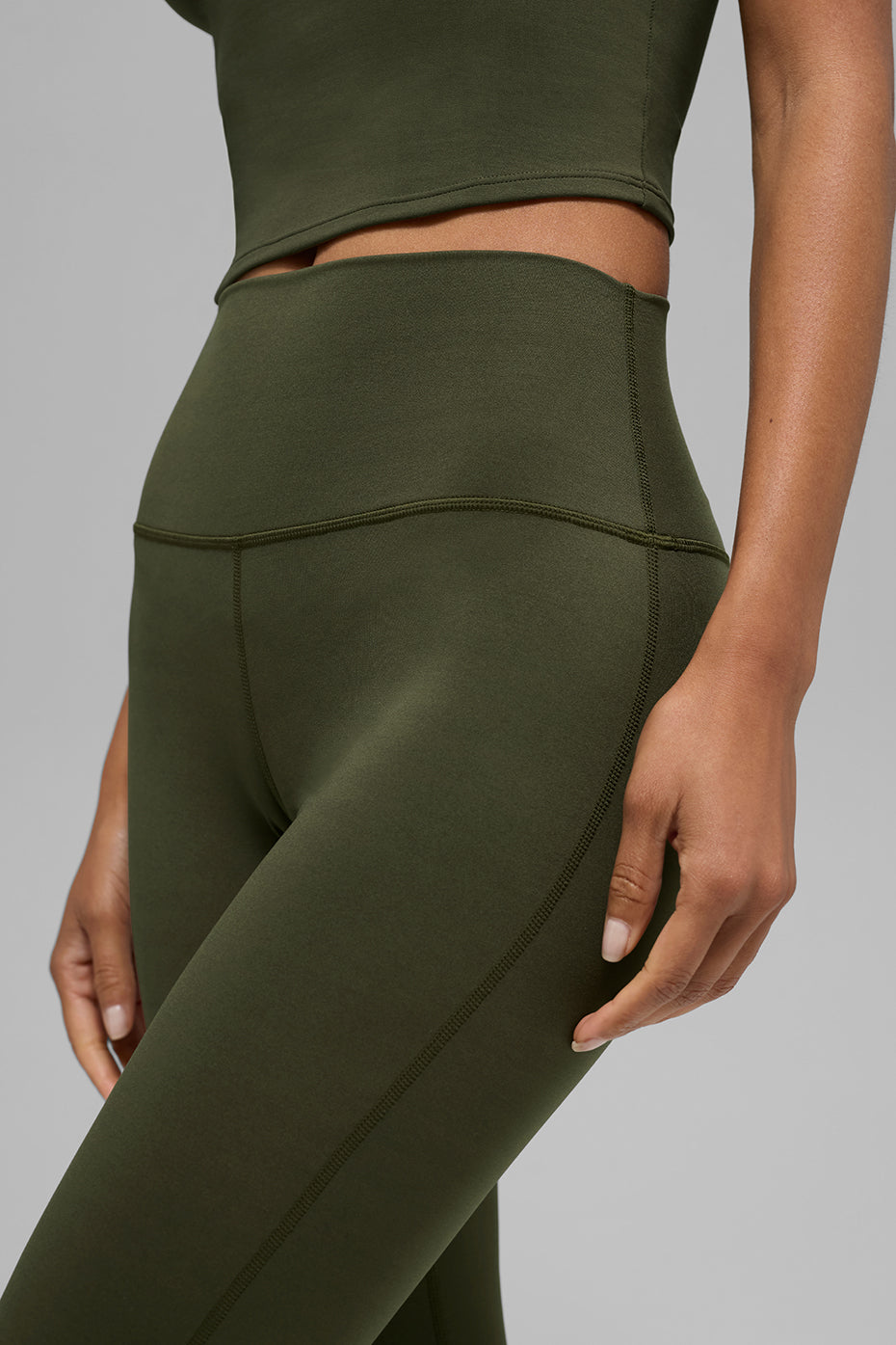 ALO Softsculpt High-Waist Bootcut Legging - Green Olive — photo 4