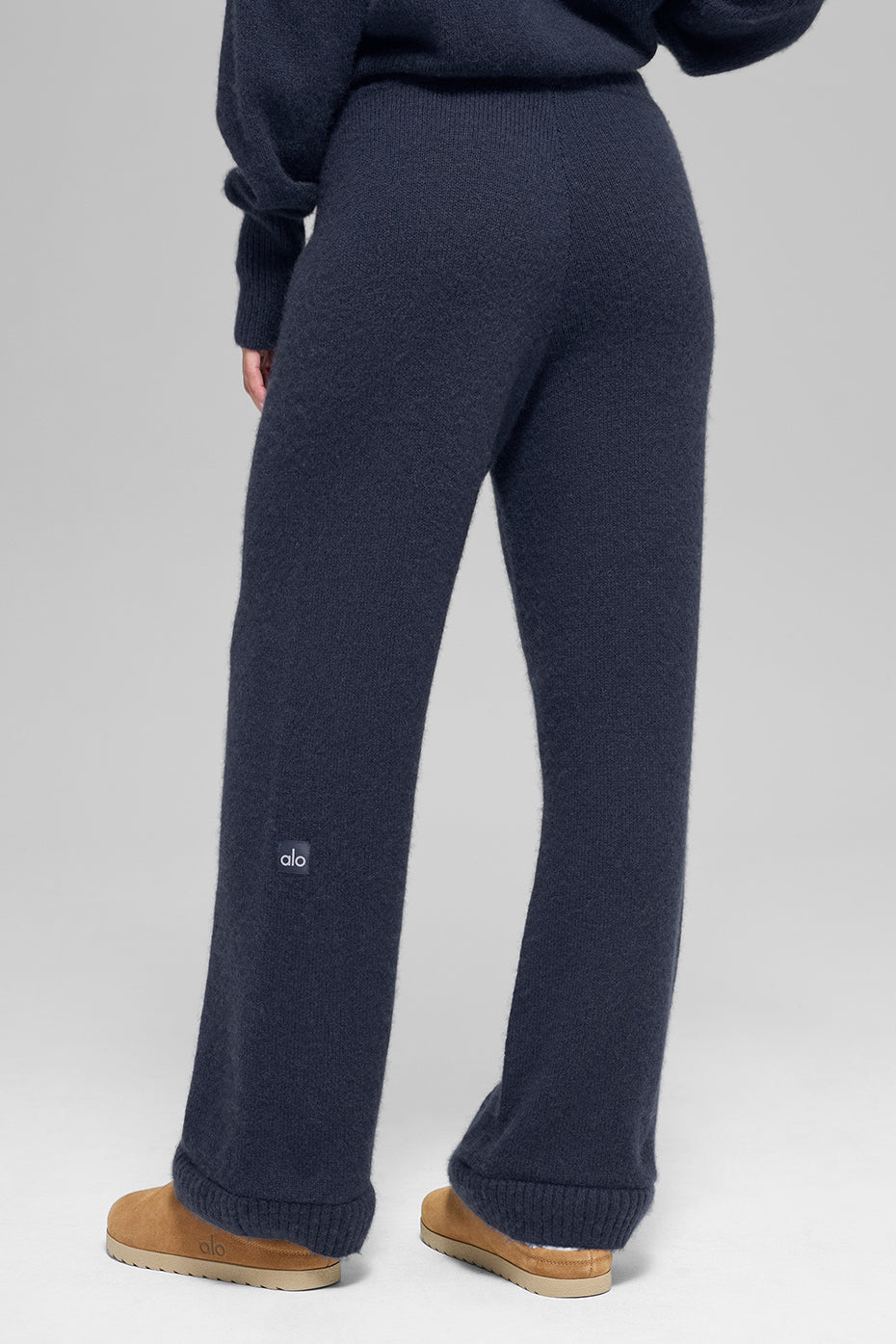 Wool Cashmere High-Waist New Class Wide Leg Pant - Navy — photo 4