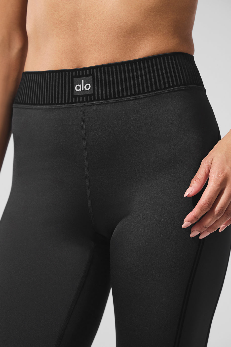 Airlift High-Waist Line Up Capri - Black — photo 4