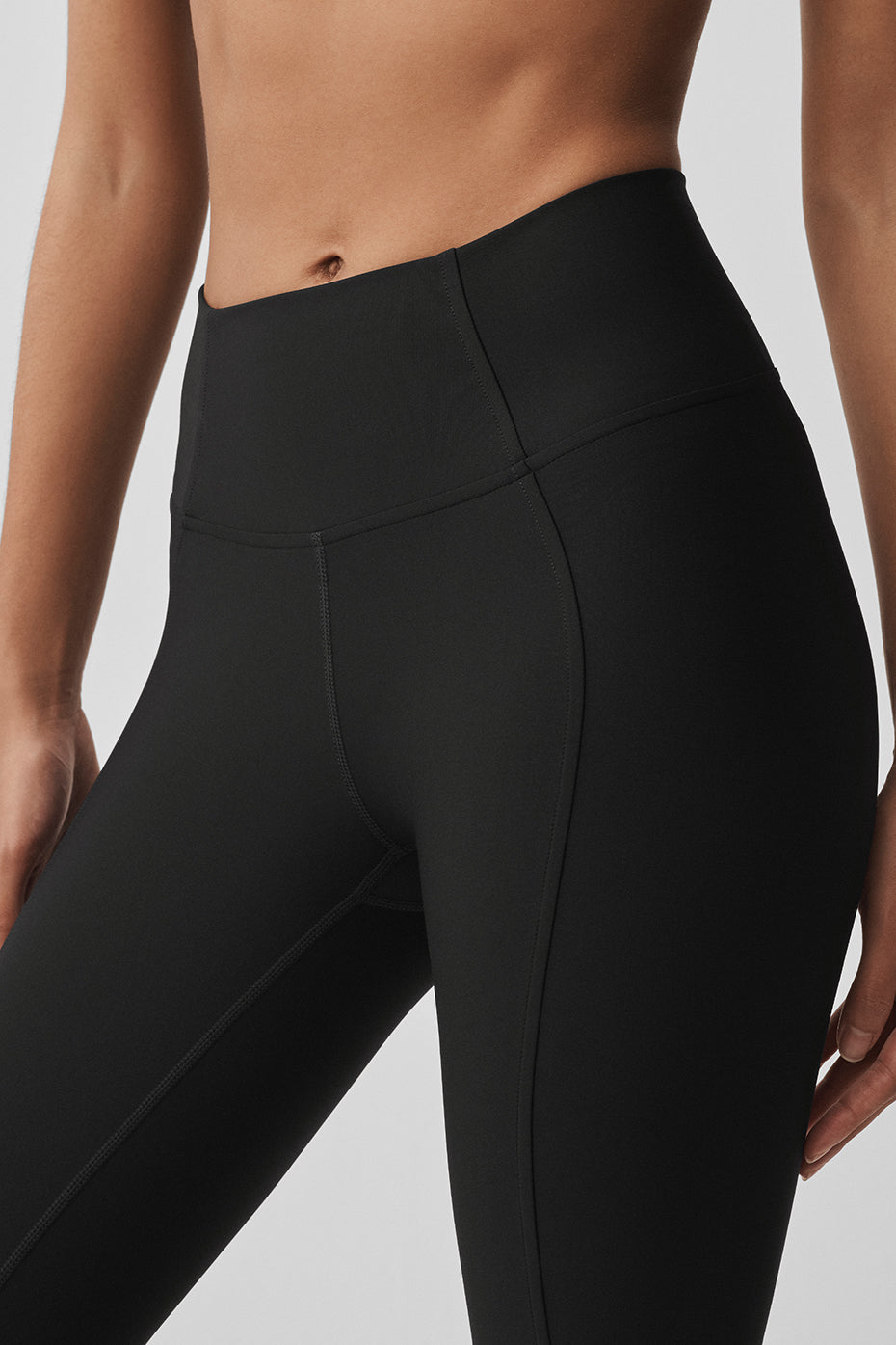 Airlift High-Waist 7/8 Fine Line Legging - Black — photo 4