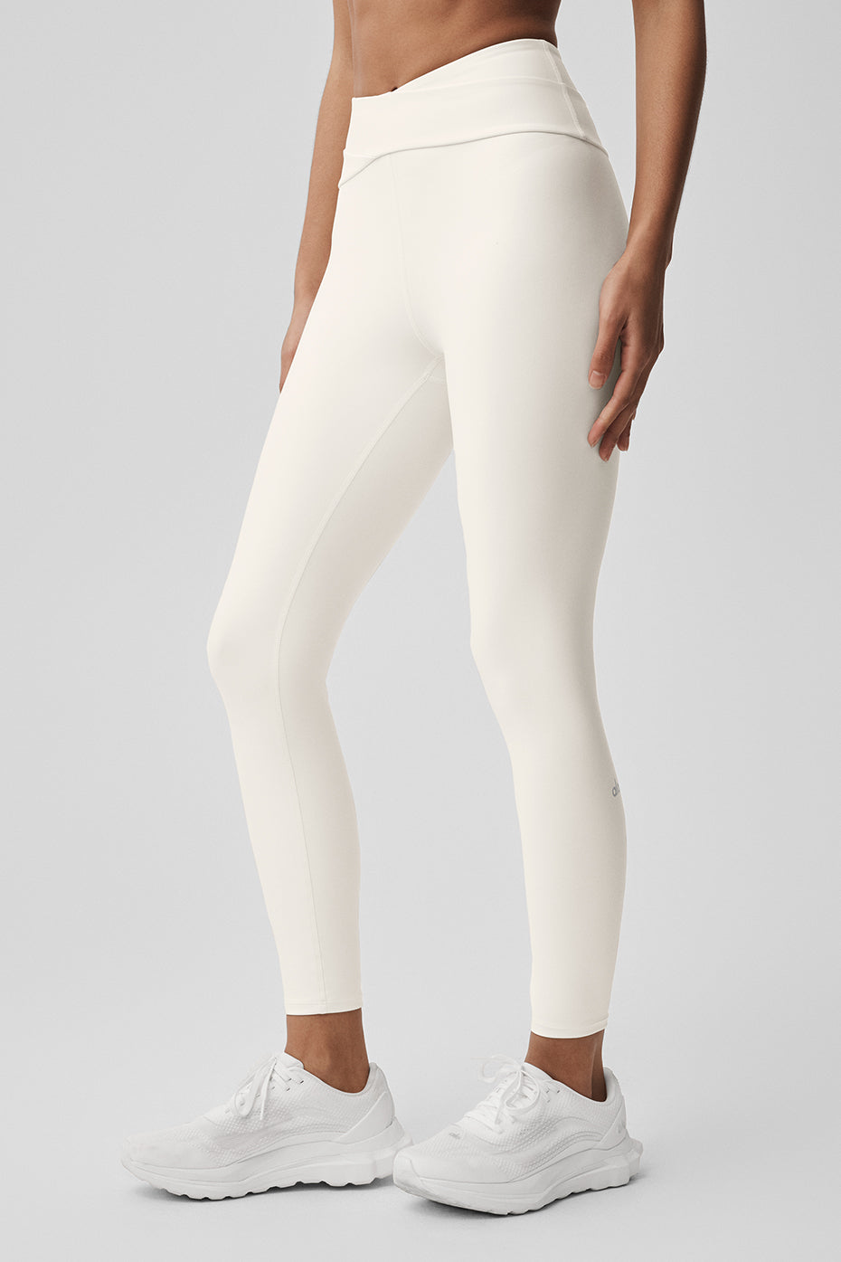 Airlift High-Waist 7/8 Horizon Legging - Ivory — photo 1