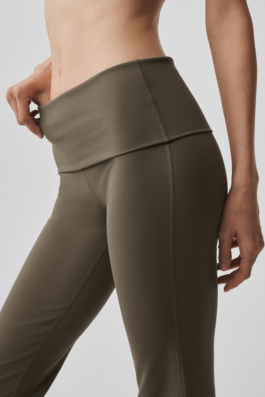 ALO Softsculpt 7/8 Foldover Flare Legging - Olive Tree — photo 4