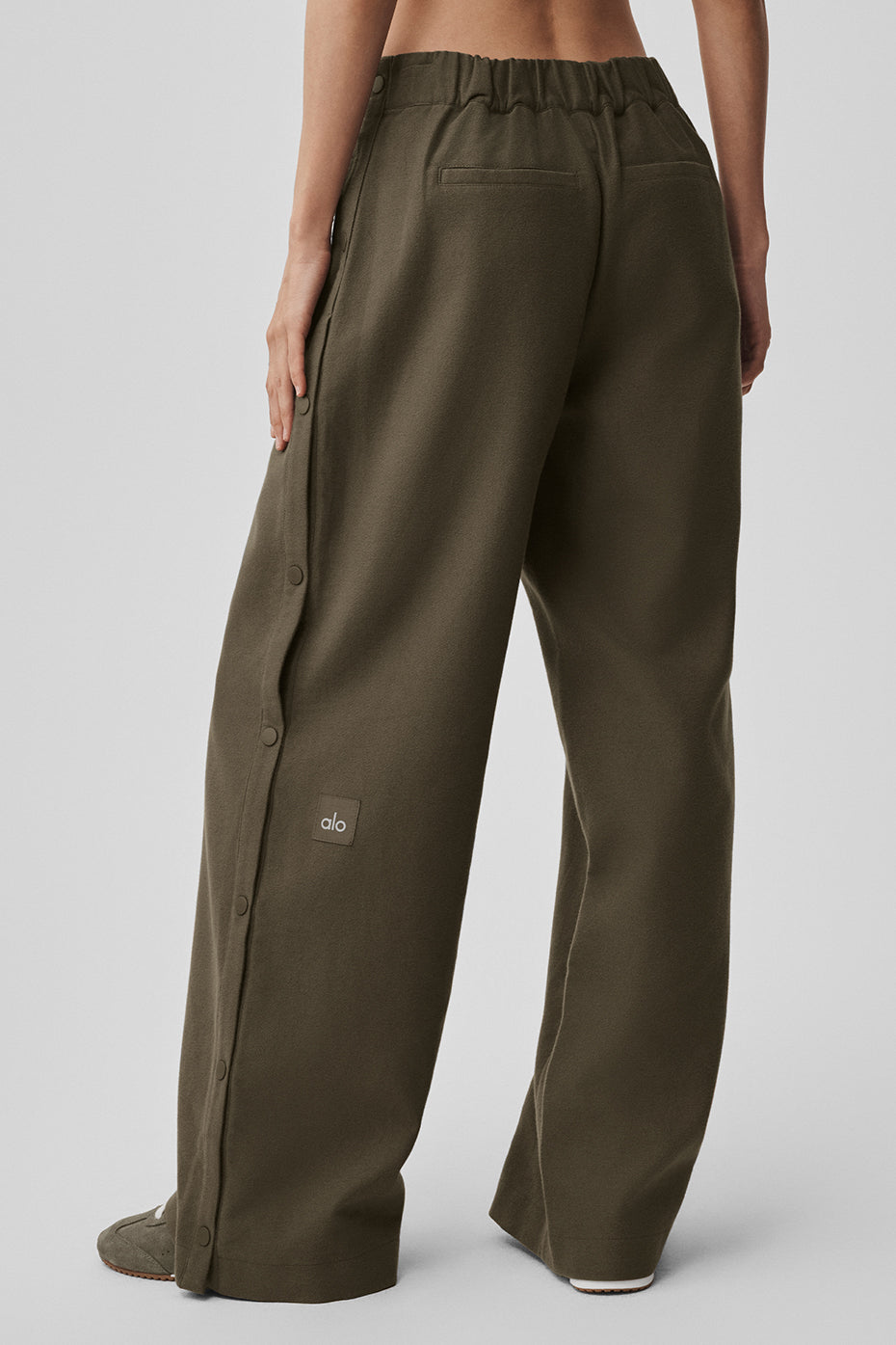 Mid-Rise Cosmopolitan Snap Pant - Olive Tree — photo 3