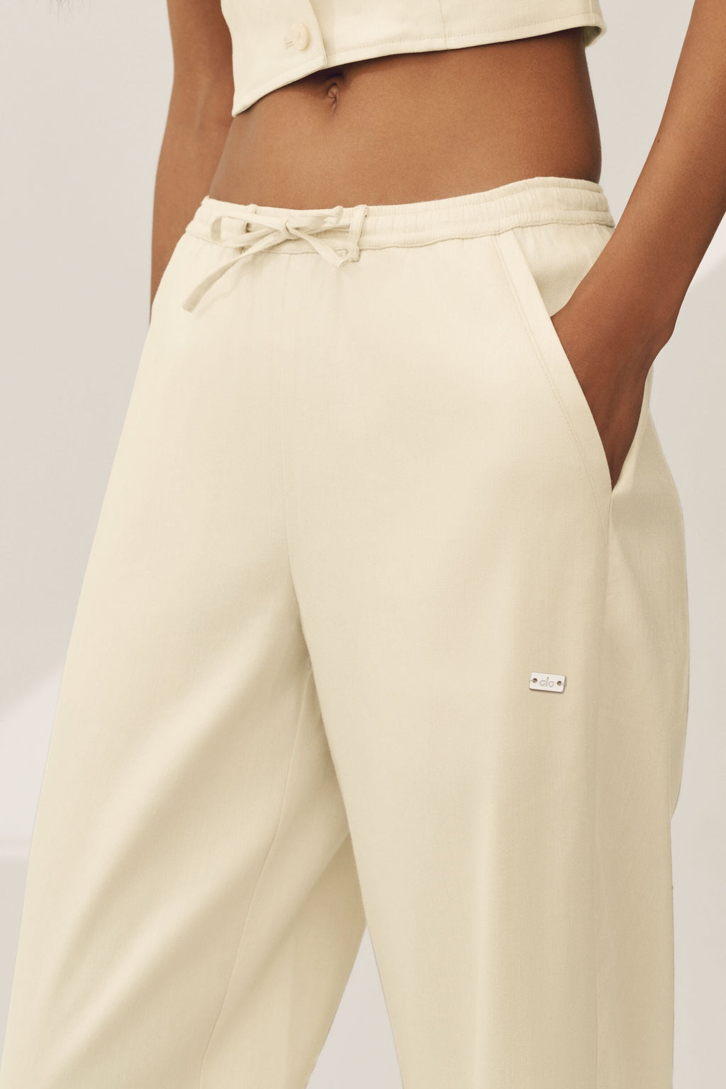 Linen Blend Riviera Wide Leg Pant - Sandy Beige — photo 4