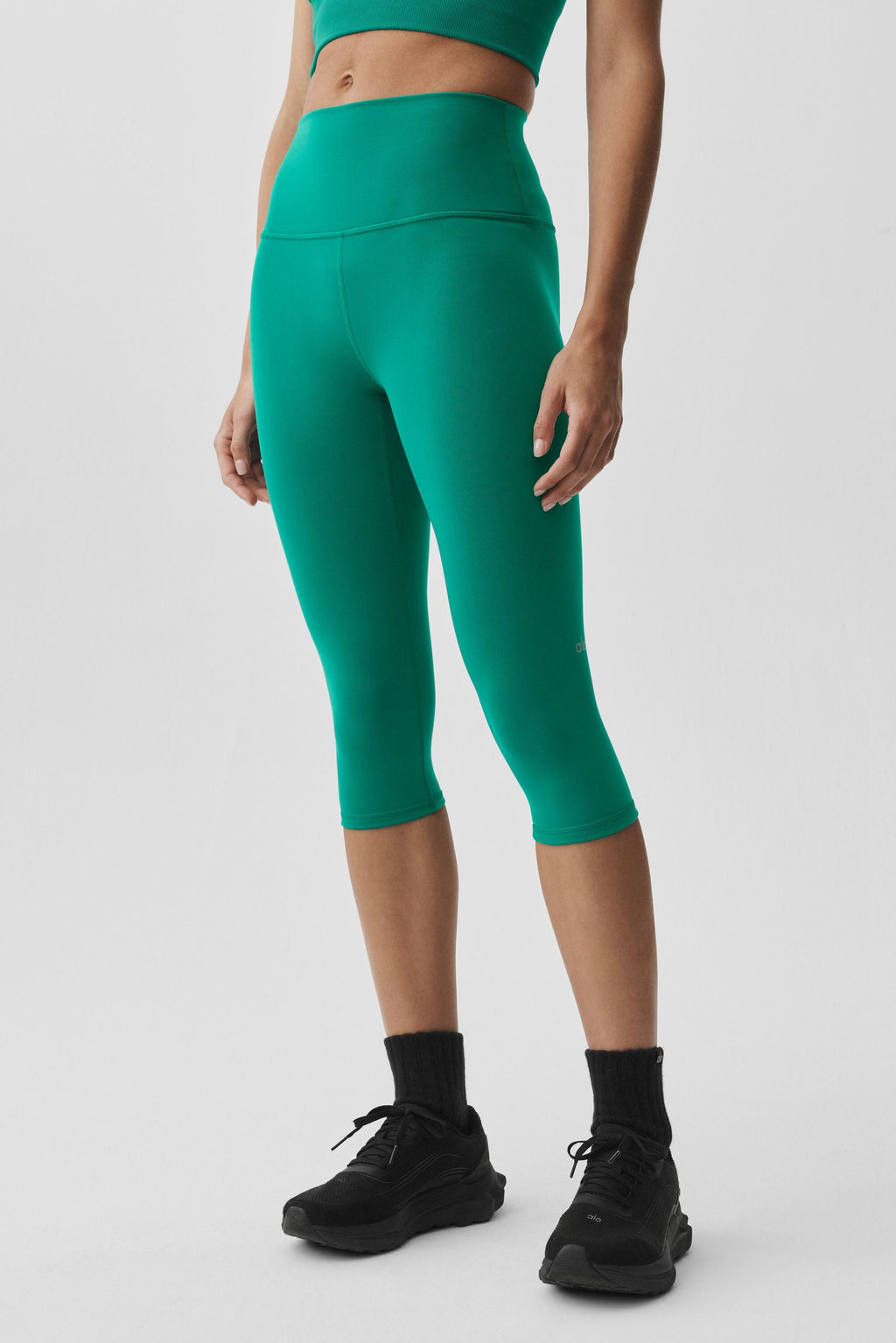 16" High-Waist Airbrush Capri - Emerald Isle — photo 3