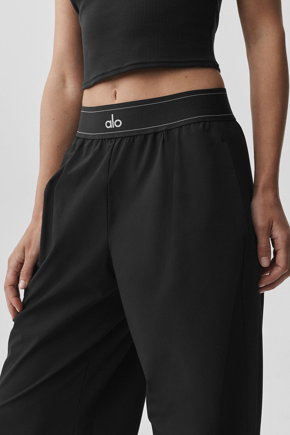 Suit Up Trouser (Short) - Black — photo 4