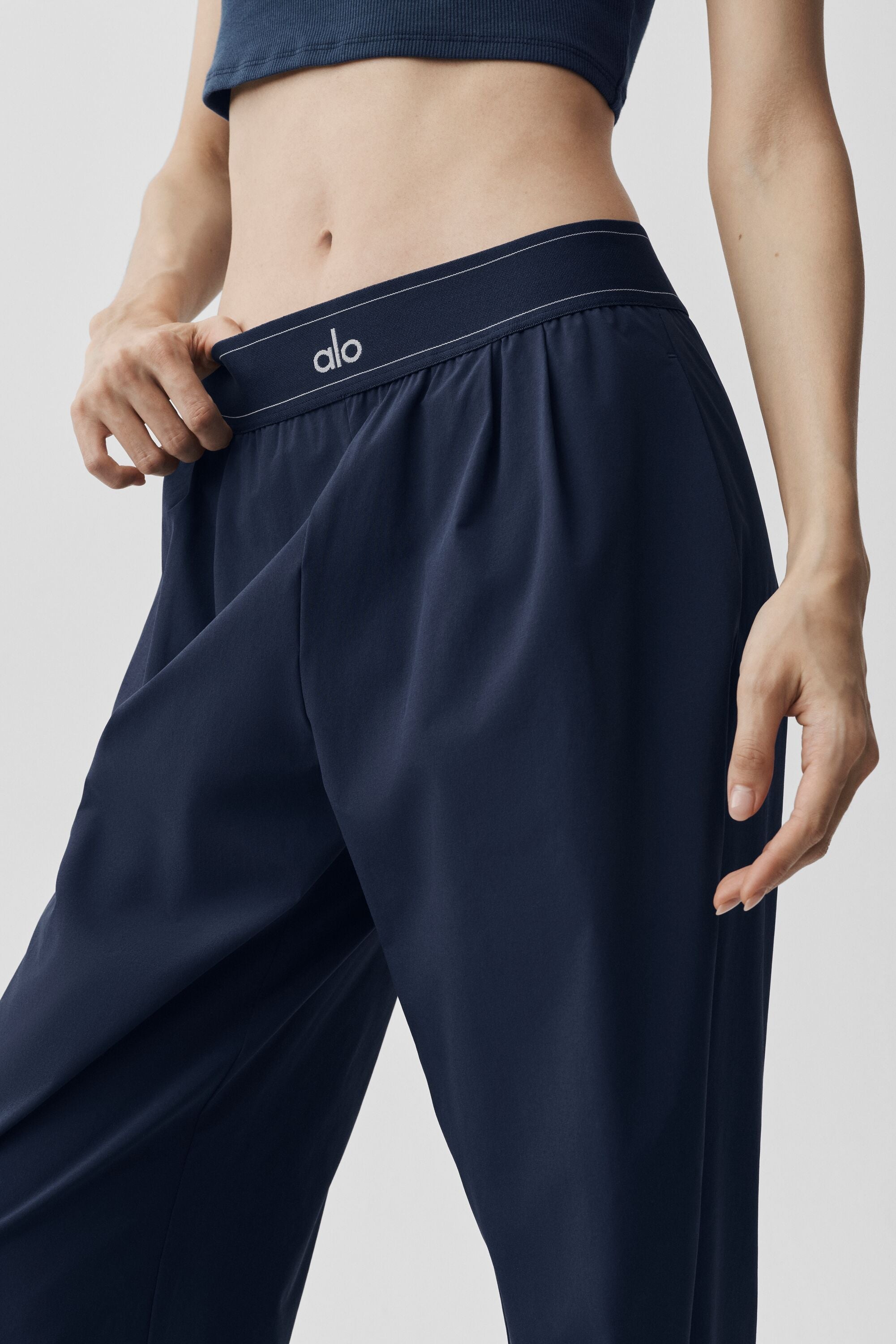 Suit Up Trouser (Short) - Navy — photo 3