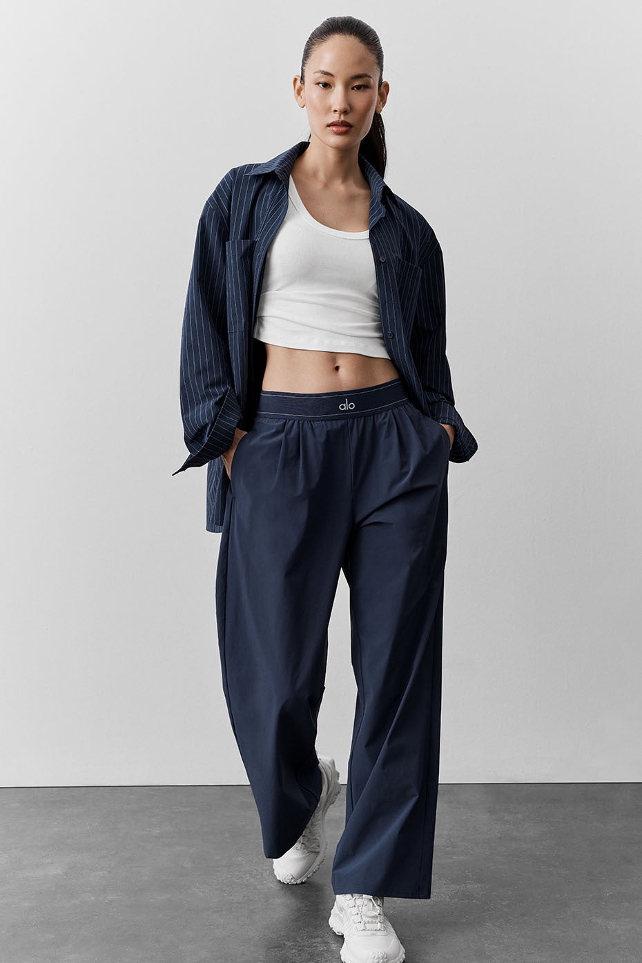 Suit Up Trouser (Short) - Navy — photo 1