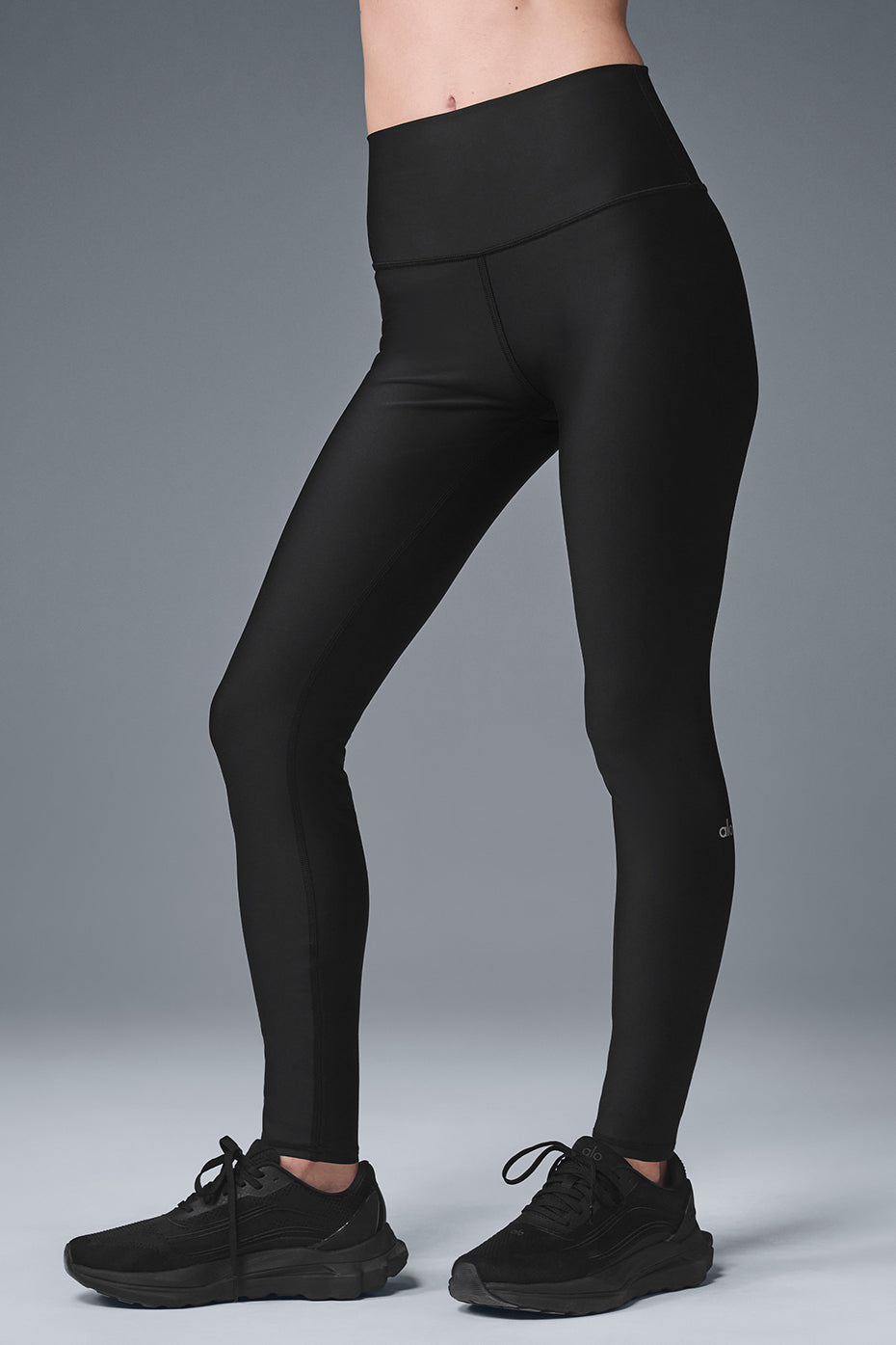High-Waist Airlift Legging - Black — photo 4