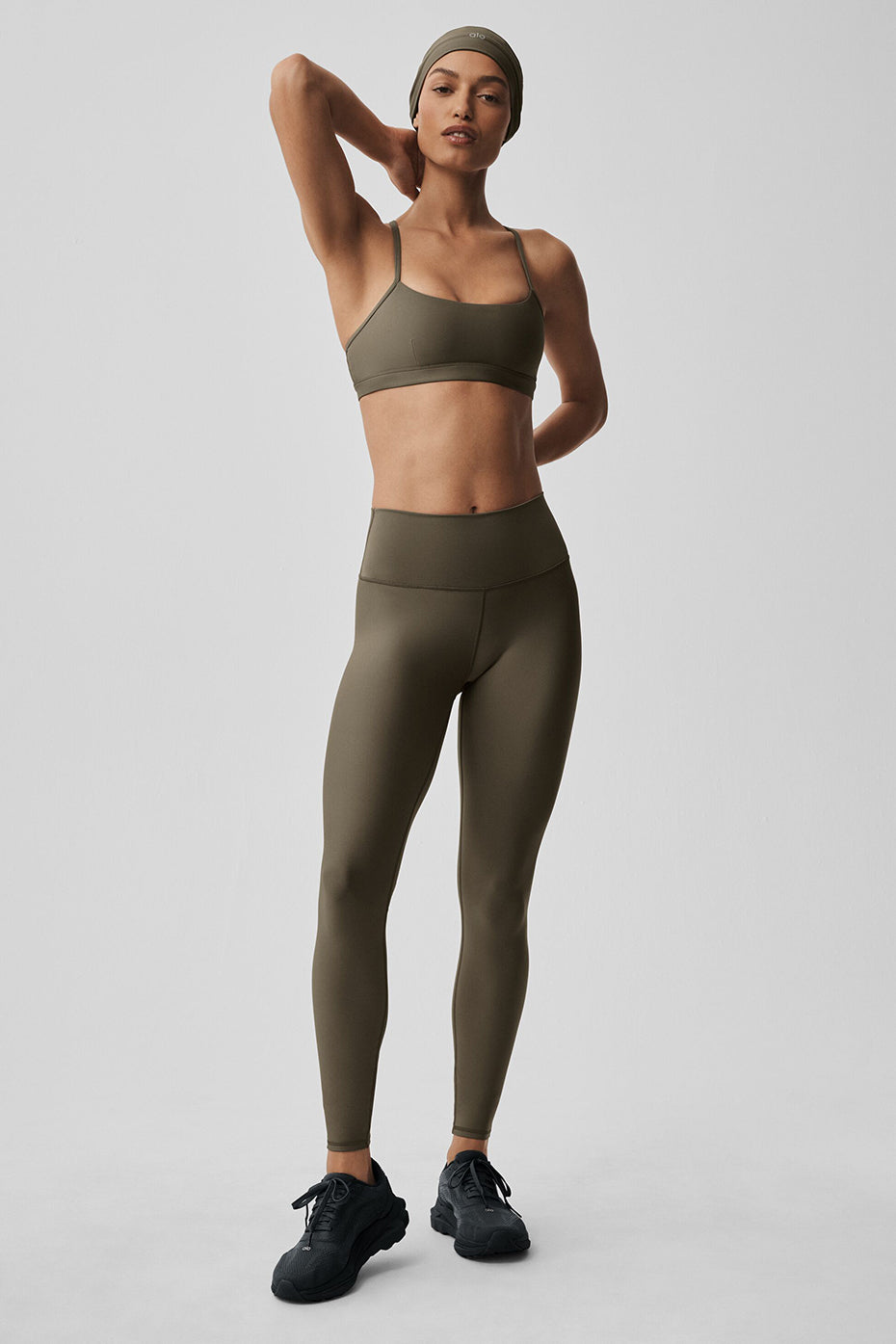 High-Waist Airlift Legging - Olive Tree — photo 4