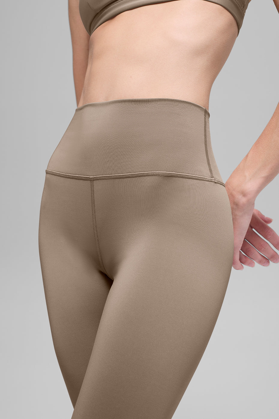 High-Waist Airlift Legging - Gravel — photo 4