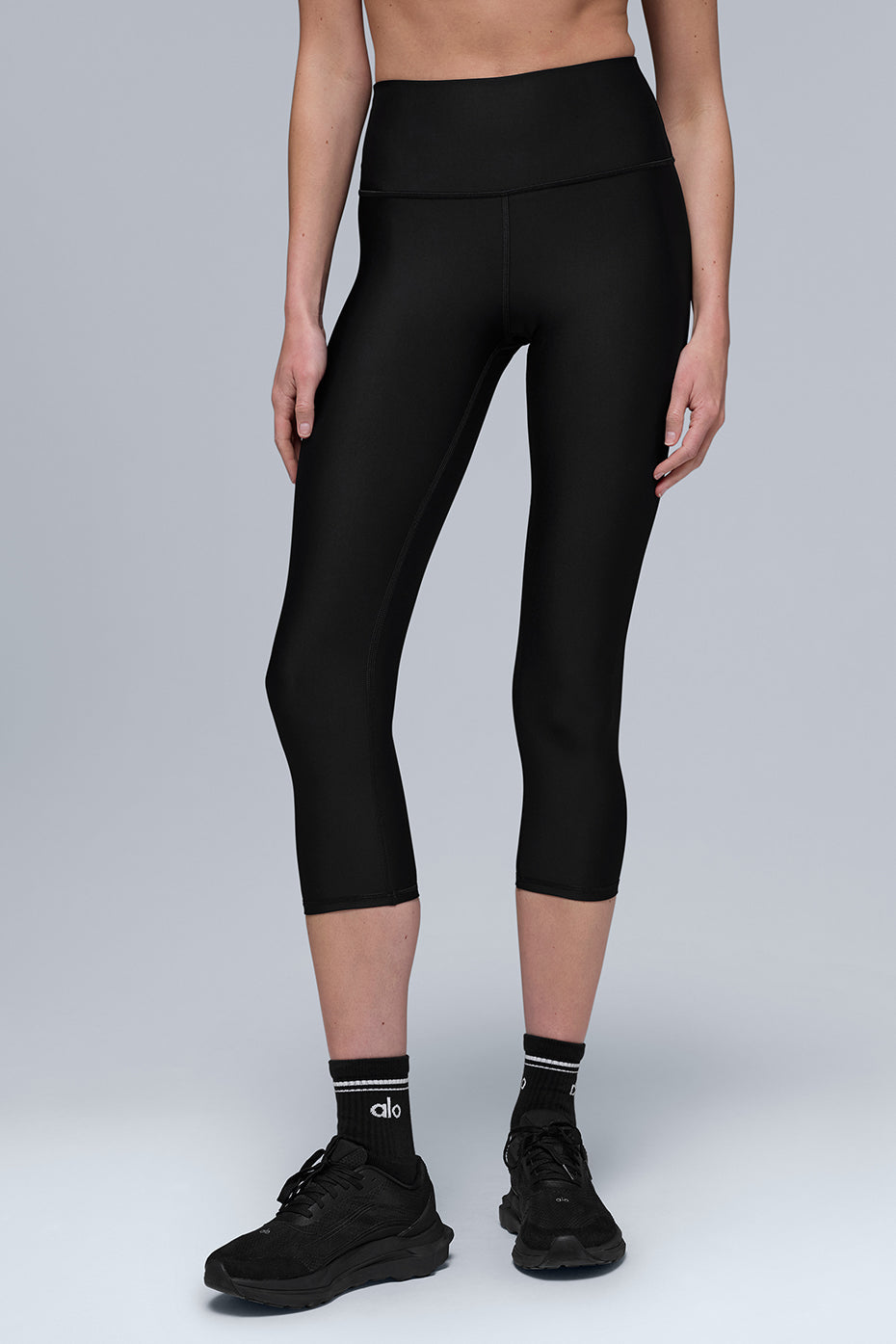 High-Waist Airlift Capri - Black — photo 3