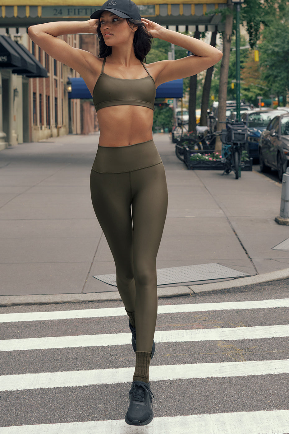 7/8 High-Waist Airlift Legging - Olive Tree — photo 1