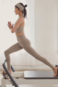 7/8 High-Waist Airlift Legging - Gravel — photo 1