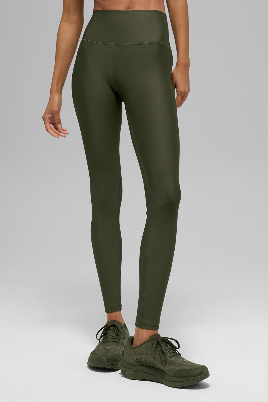 7/8 High-Waist Airlift Legging - Green Olive — photo 1