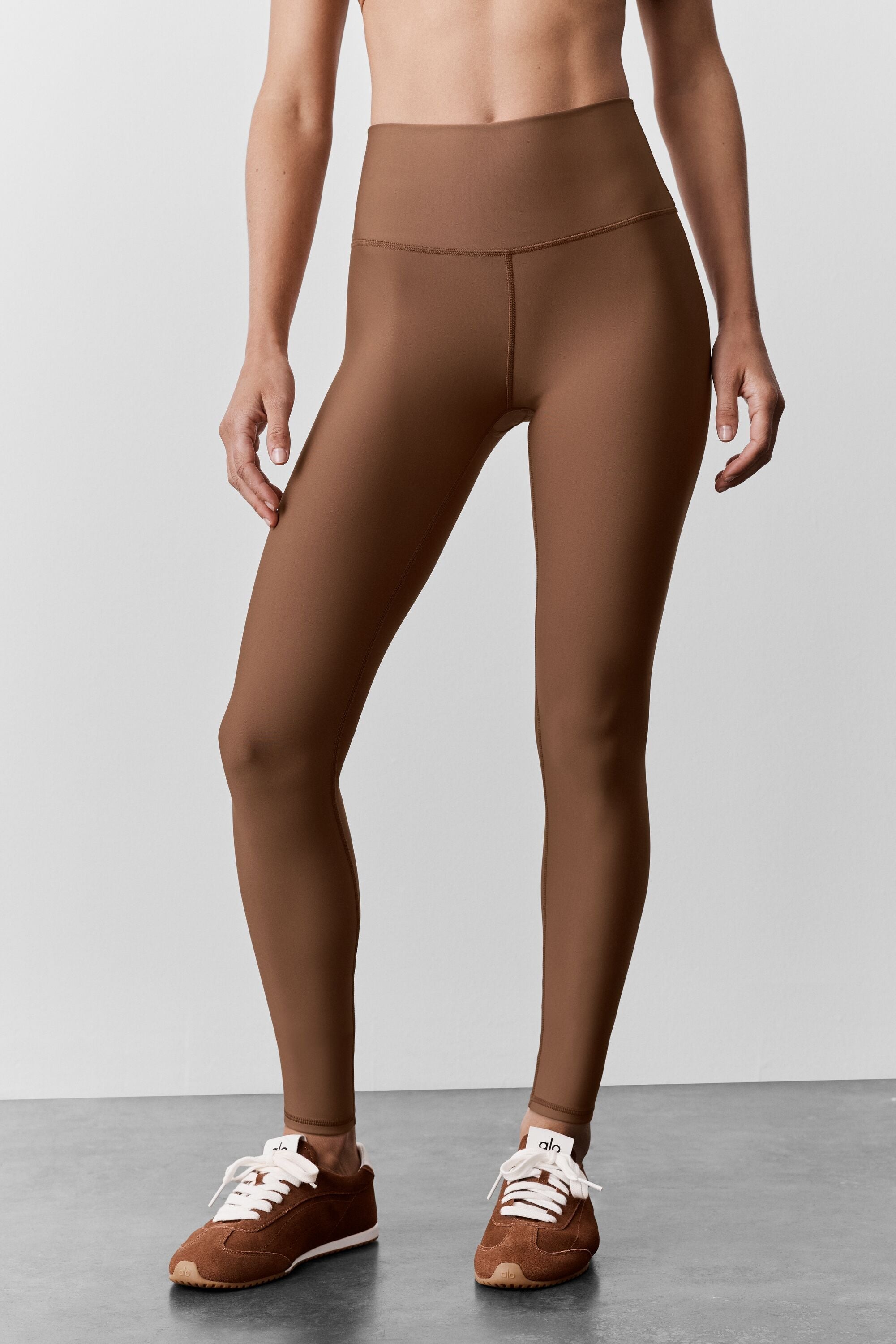 7/8 High-Waist Airlift Legging - Sun Kissed Brown — photo 1