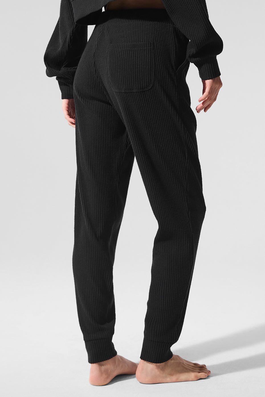 Muse Sweatpant - Black — photo 3