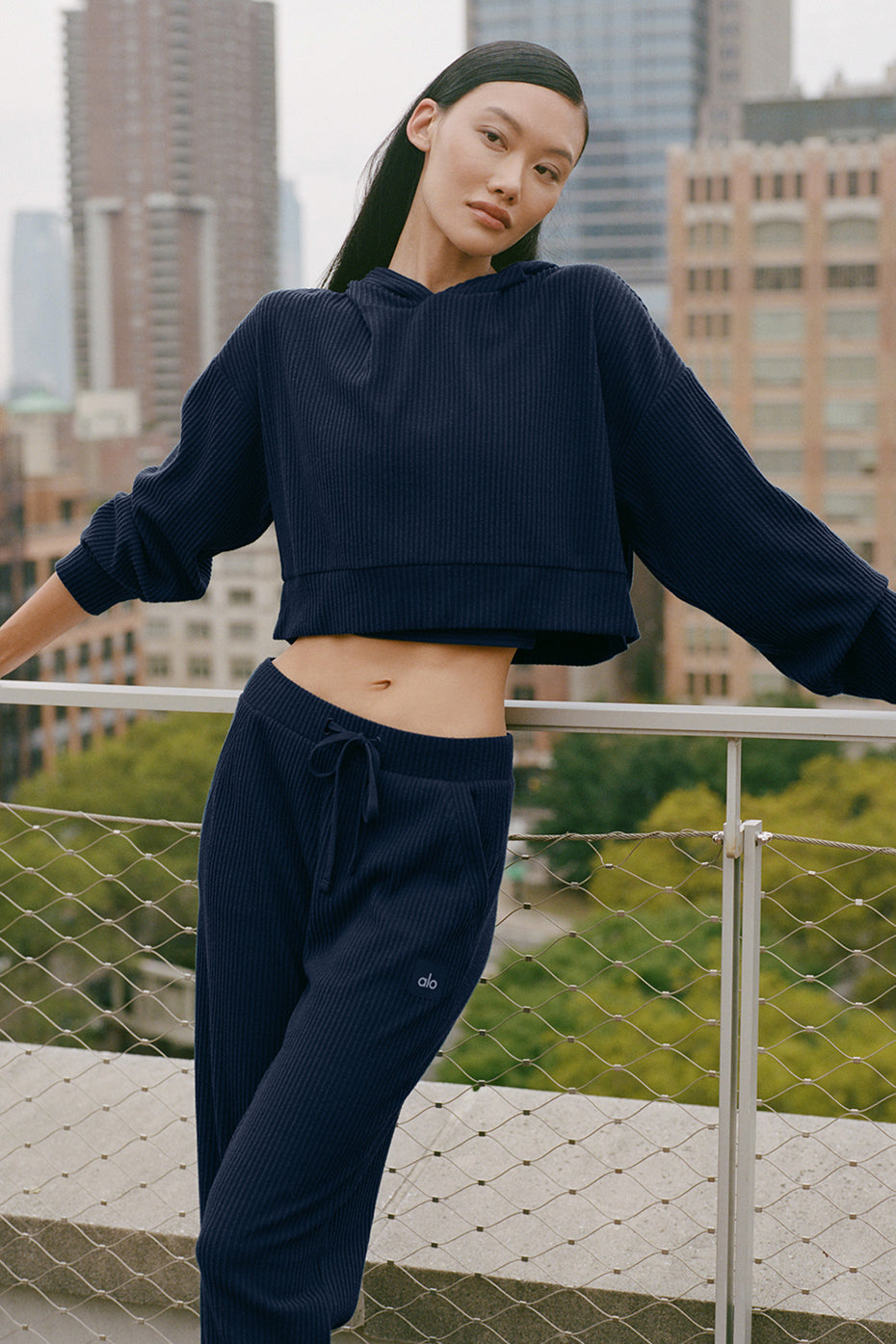 Muse Sweatpant - Navy — photo 1