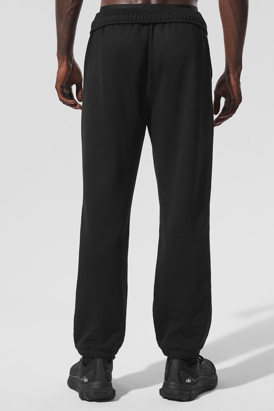 Accolade Sweatpant - Black — photo 2