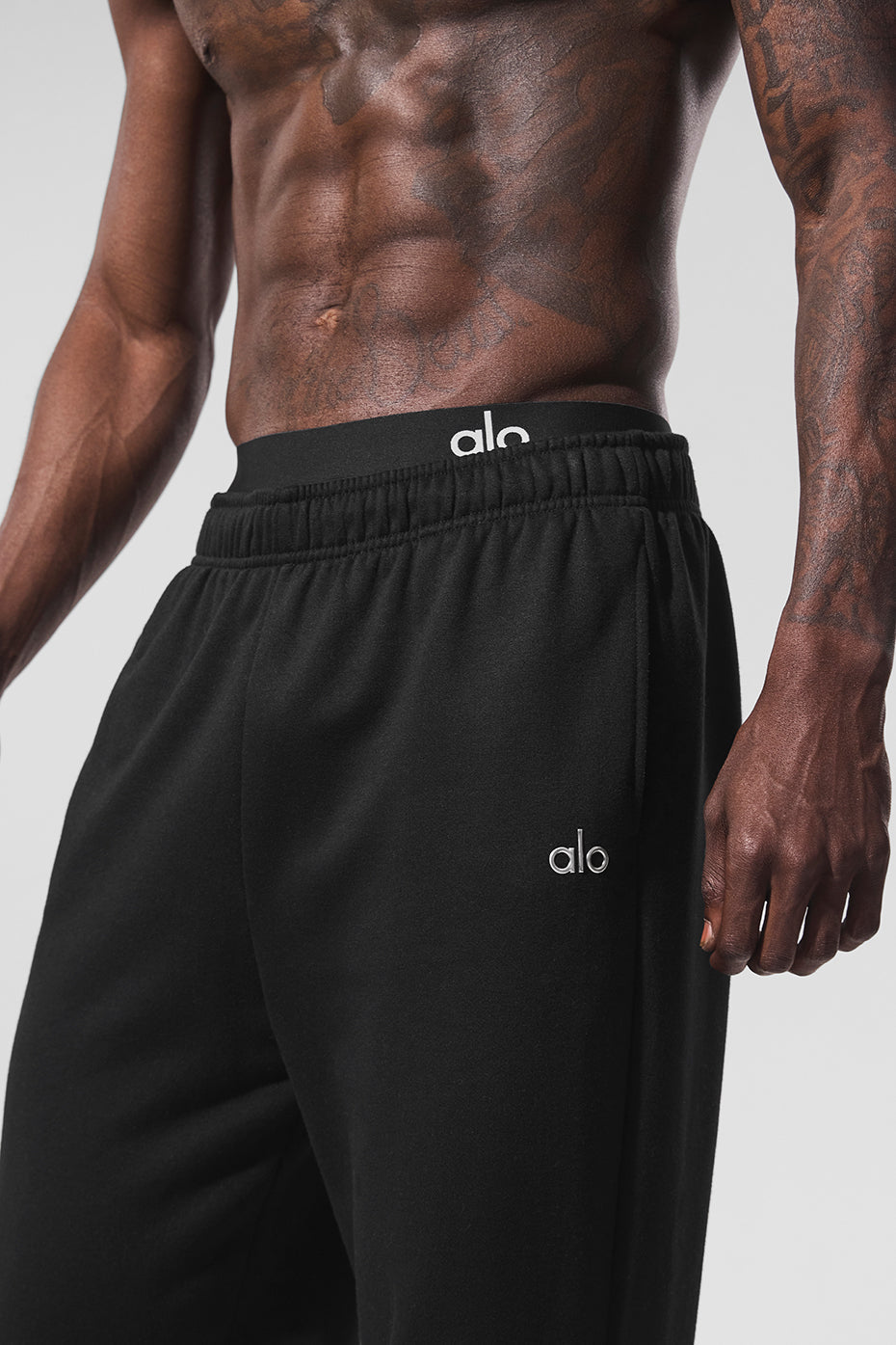 Accolade Sweatpant - Black — photo 3