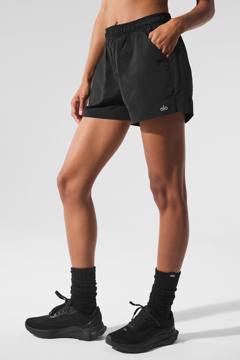 Alumni Short - Black — photo 3