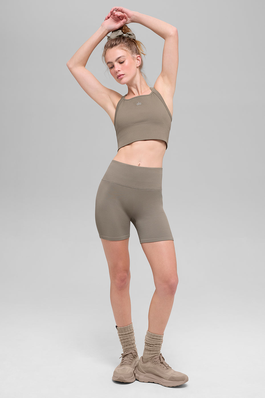 5" Seamless Ribbed Favorite Short - Light Cocoa — photo 5