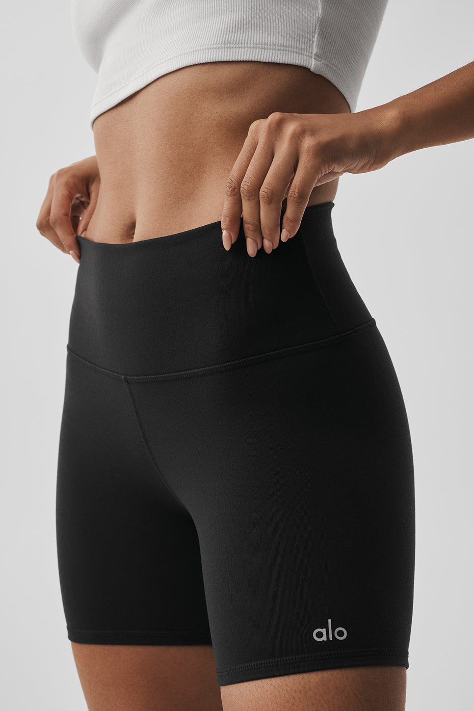 5" Airbrush High-Waist Biker Short - Black — photo 3