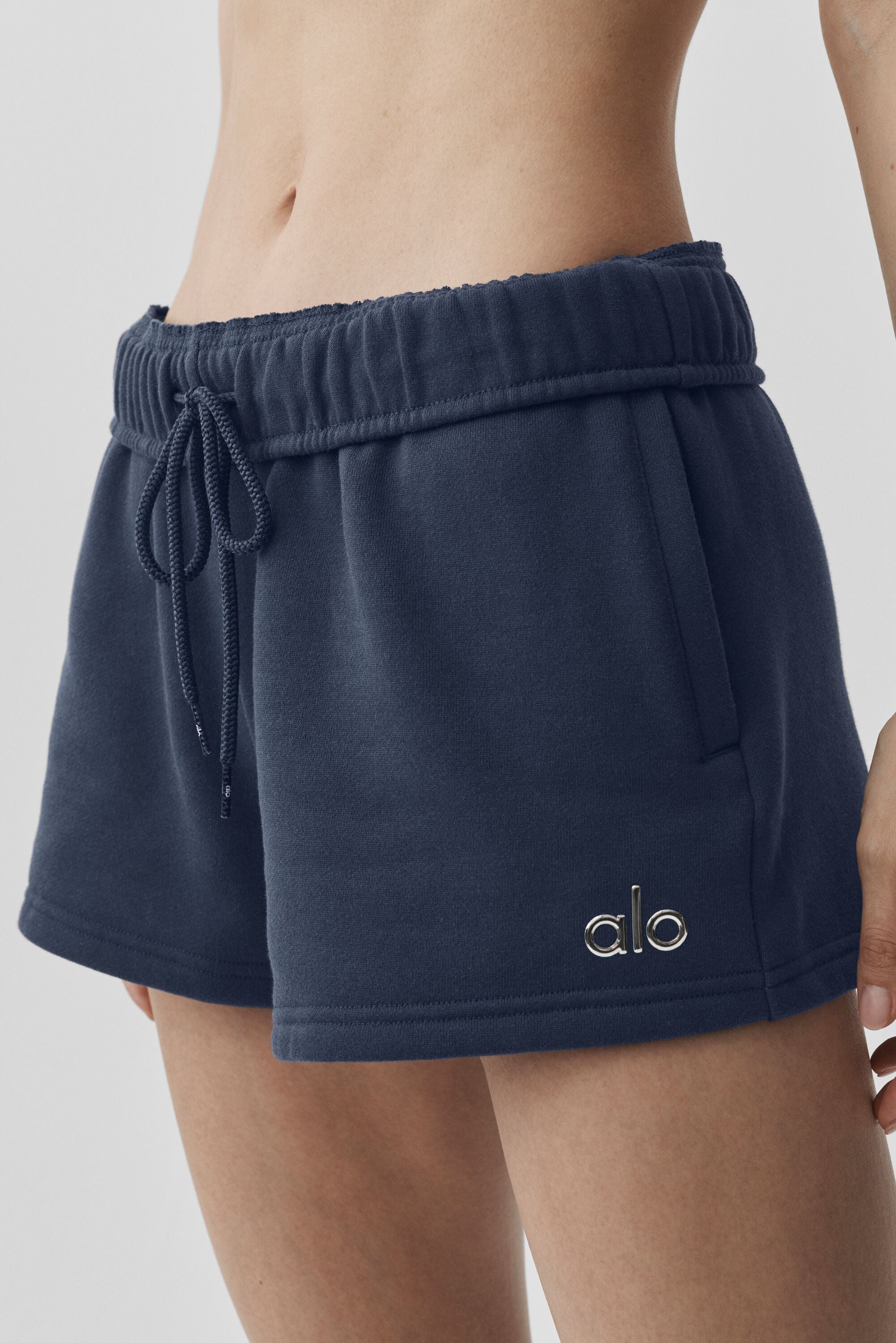 Accolade Short - Navy — photo 3