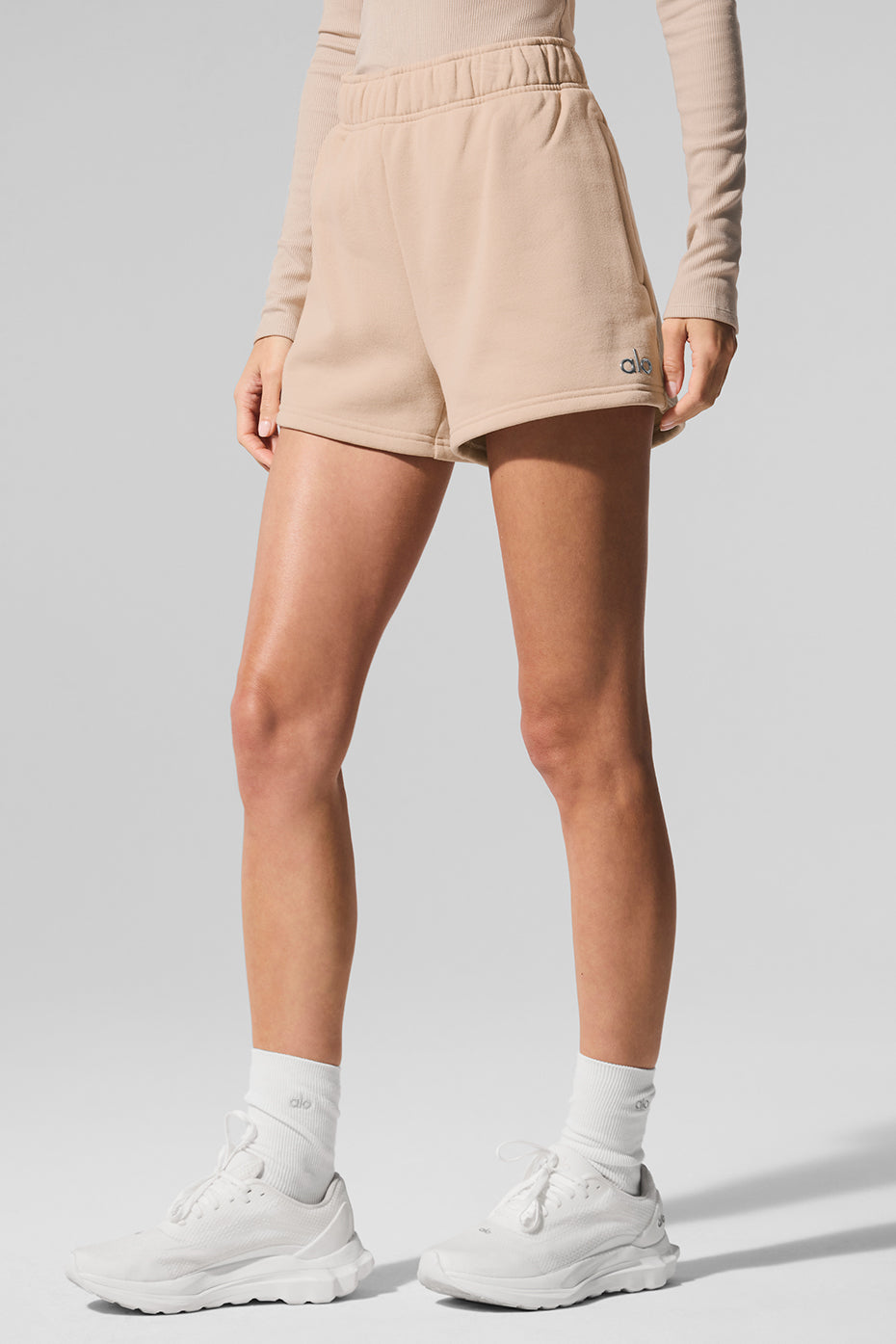 Accolade Short - Macadamia — photo 2