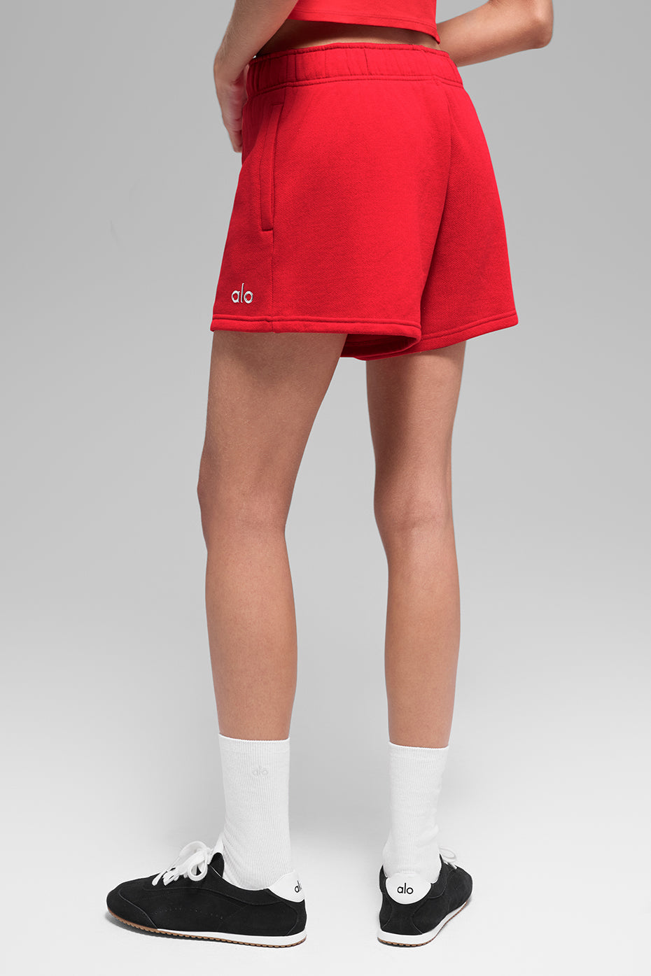 Accolade Short - Bright Red — photo 3