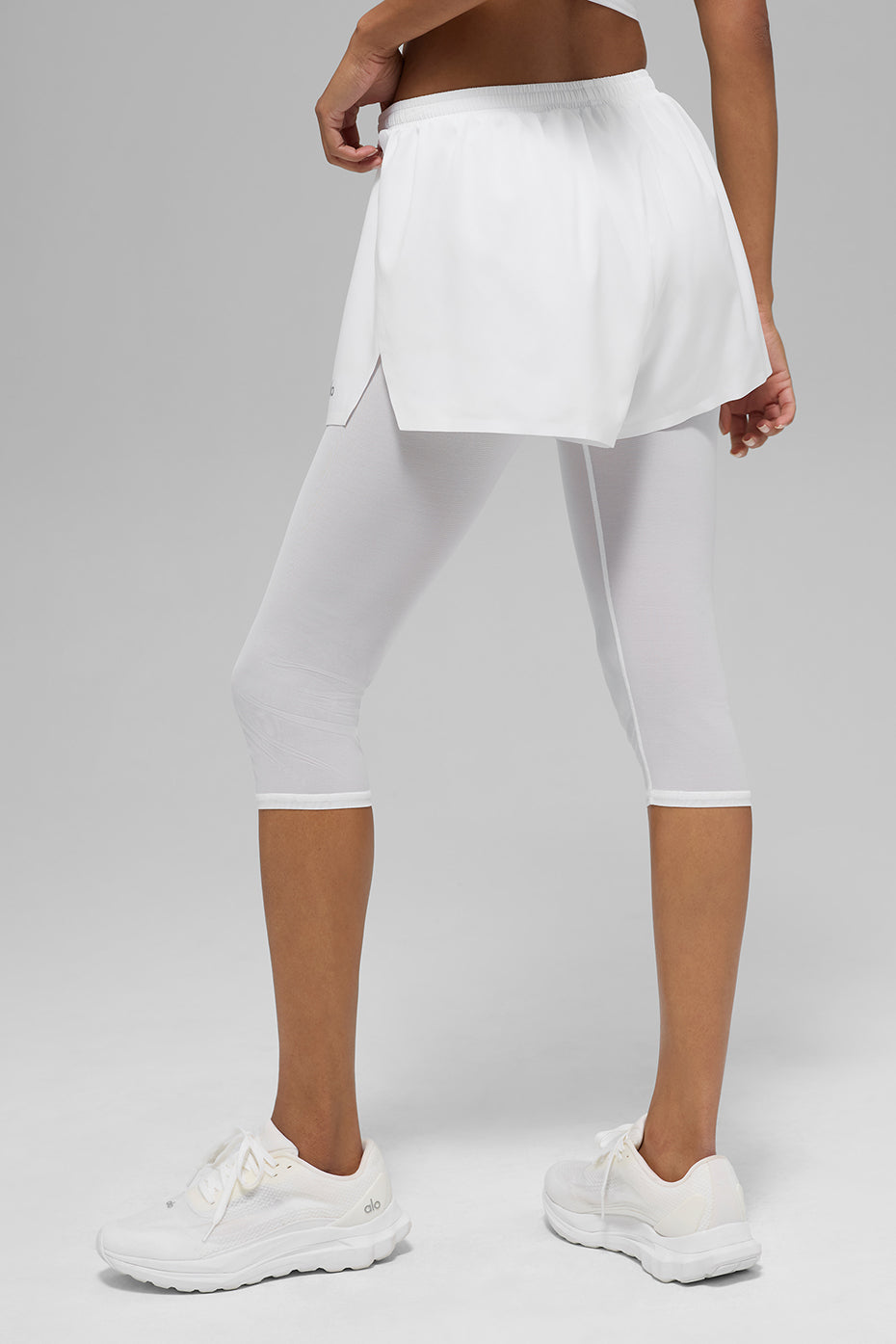 Mesh Front Runner 2 In 1 Short - White — photo 3