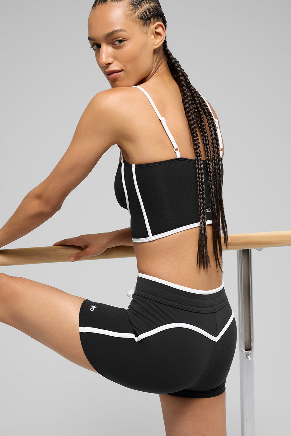 4" Airbrush High-Waist Race Pace Short - Black/White — photo 3