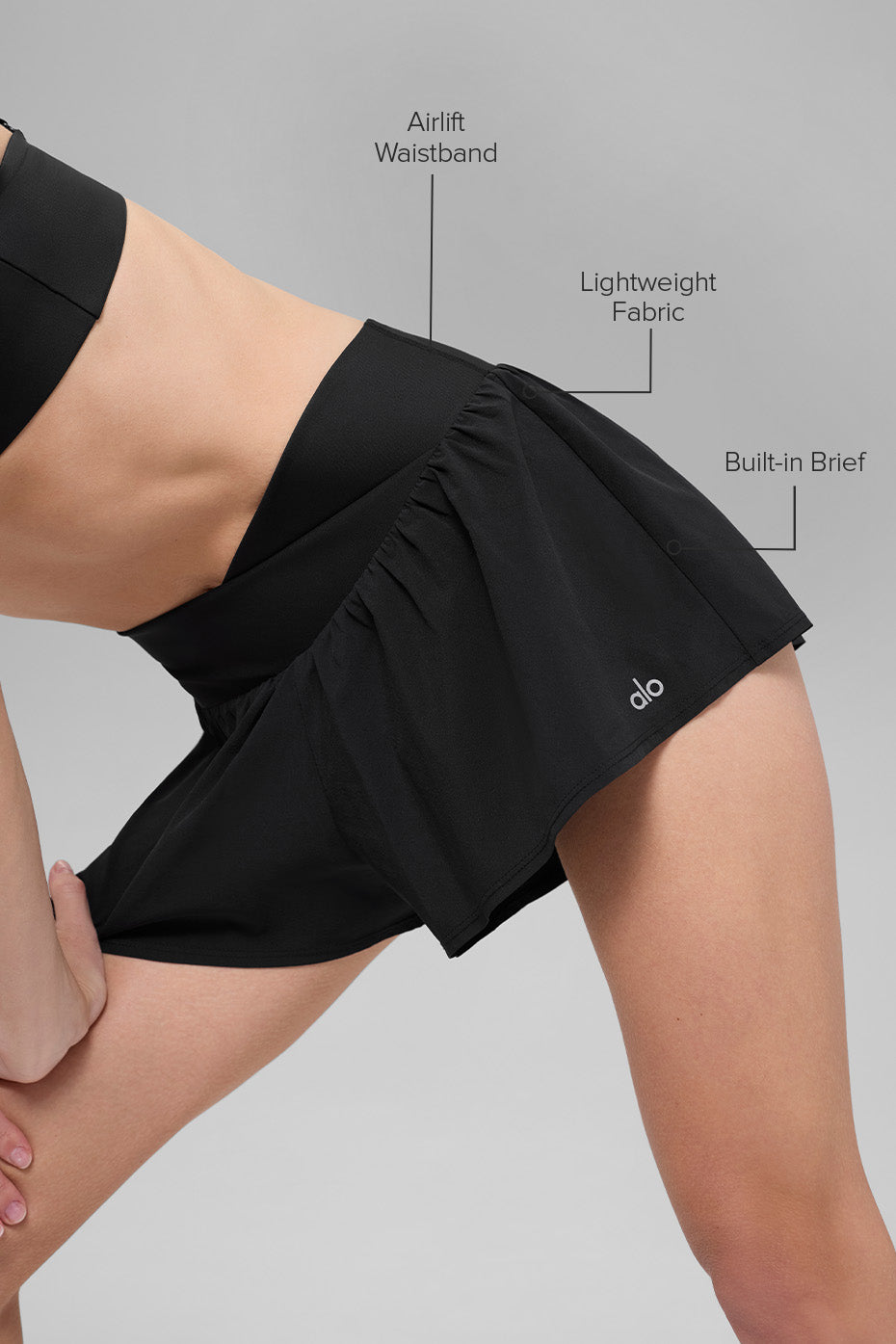 V-Cute Running Short - Black — photo 2