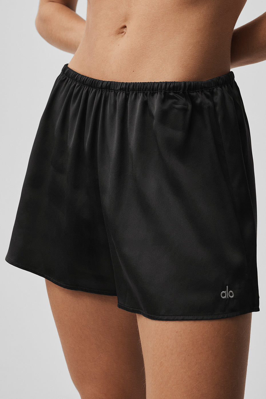 Silk Luminous Short - Black — photo 3