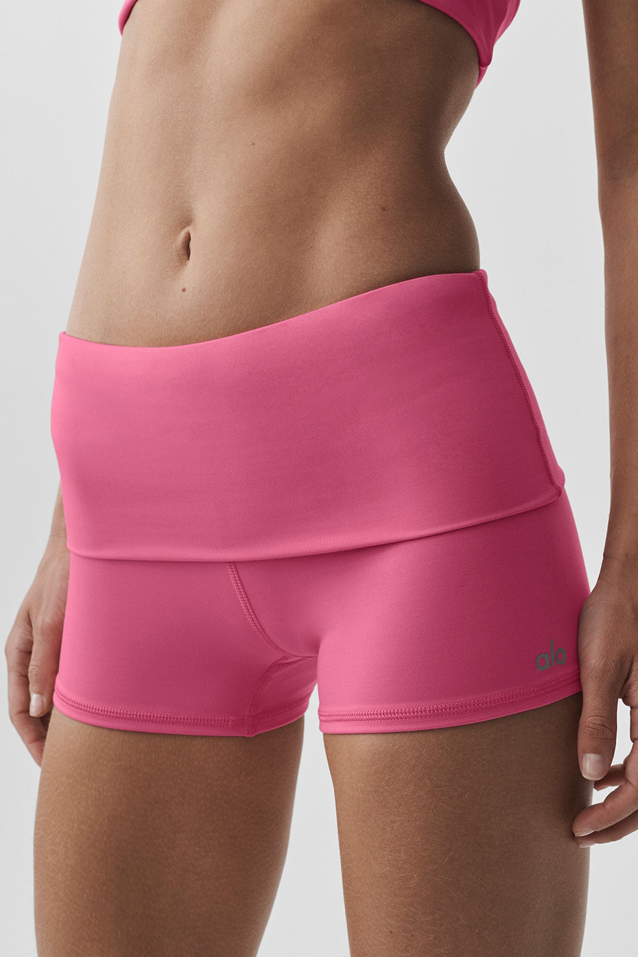 3" ALO Softsculpt Low-Rise Foldover Short - Paradise Pink — photo 4