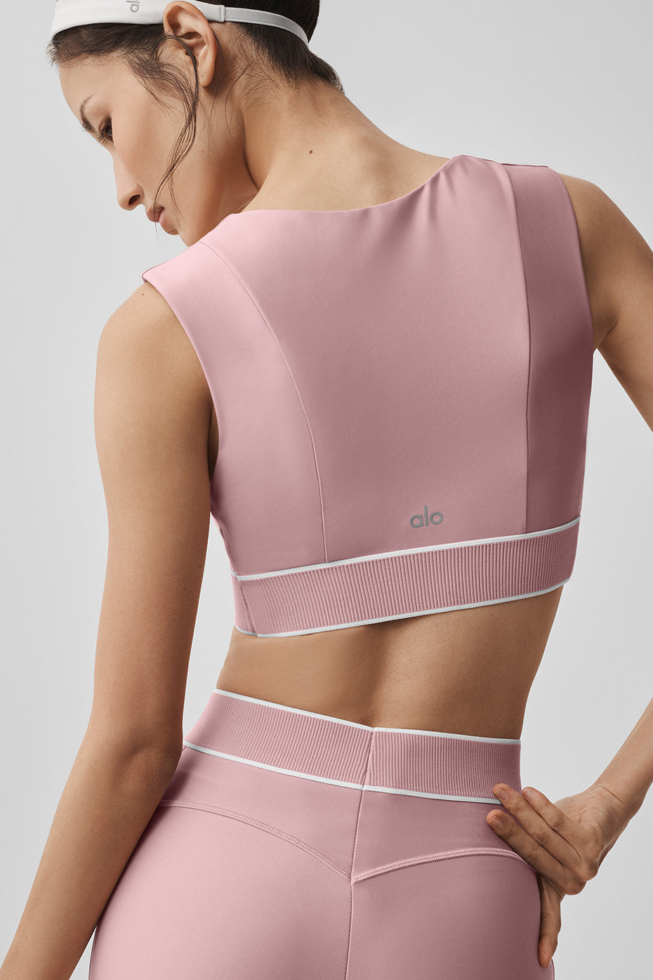 Airlift Alignment Bra - Vintage Pink/White — photo 5